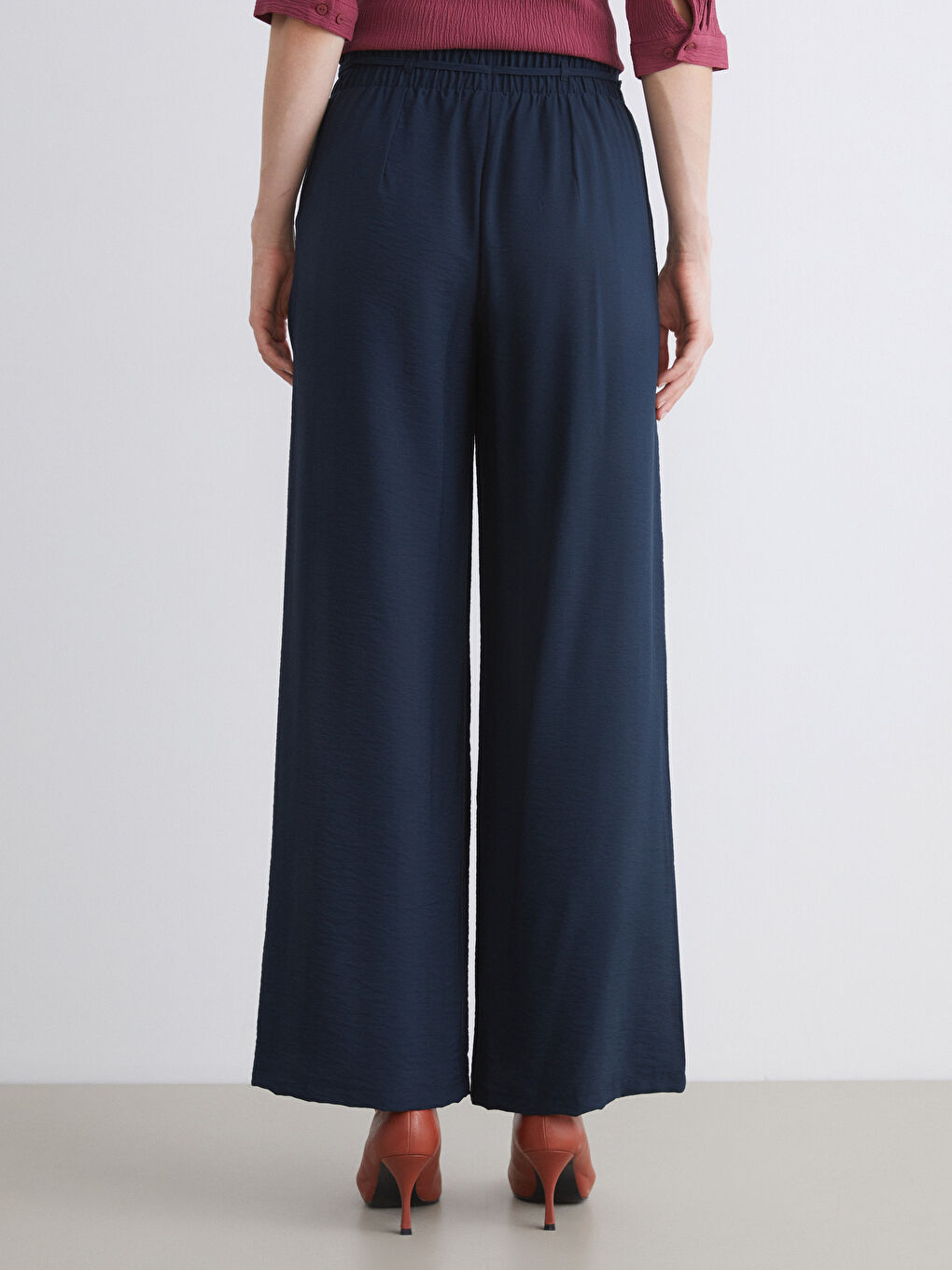 Pantalone sa elastičnim strukom i širokim nogavicama za žene-4