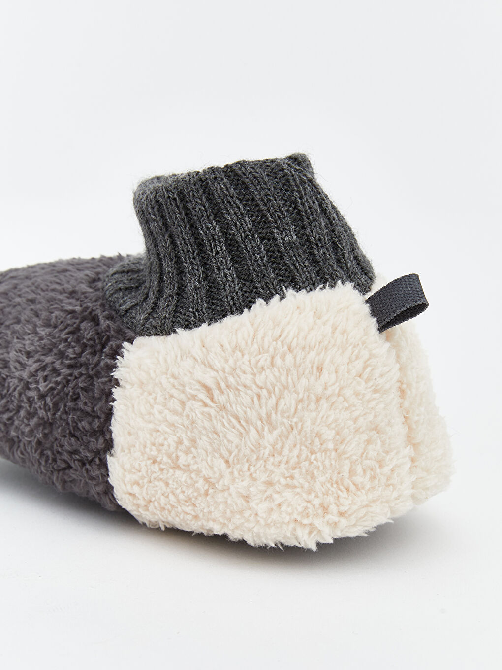 Antrasit Çoraplı Erkek Bebek Ev Ayakkabısı-4
