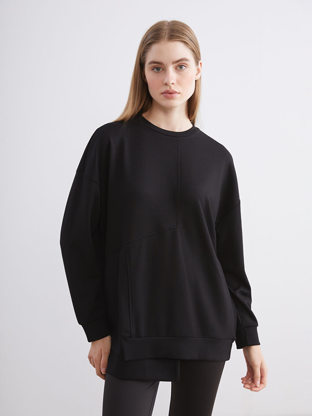 Siyah Bisiklet Yaka Soft Touch Kadın Spor Sweatshirt