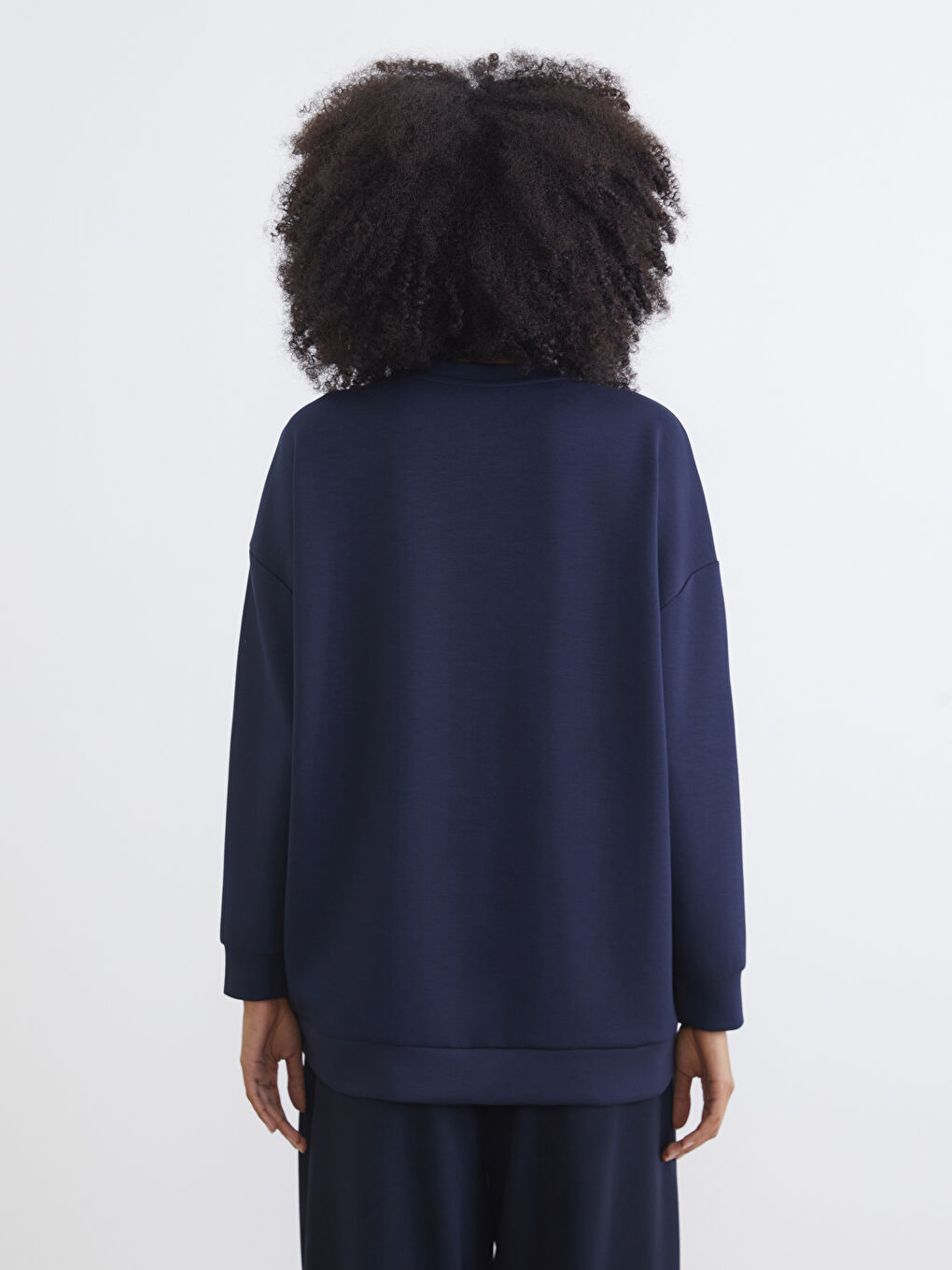 Lacivert Bisiklet Yaka Soft Touch Kadın Spor Sweatshirt-3