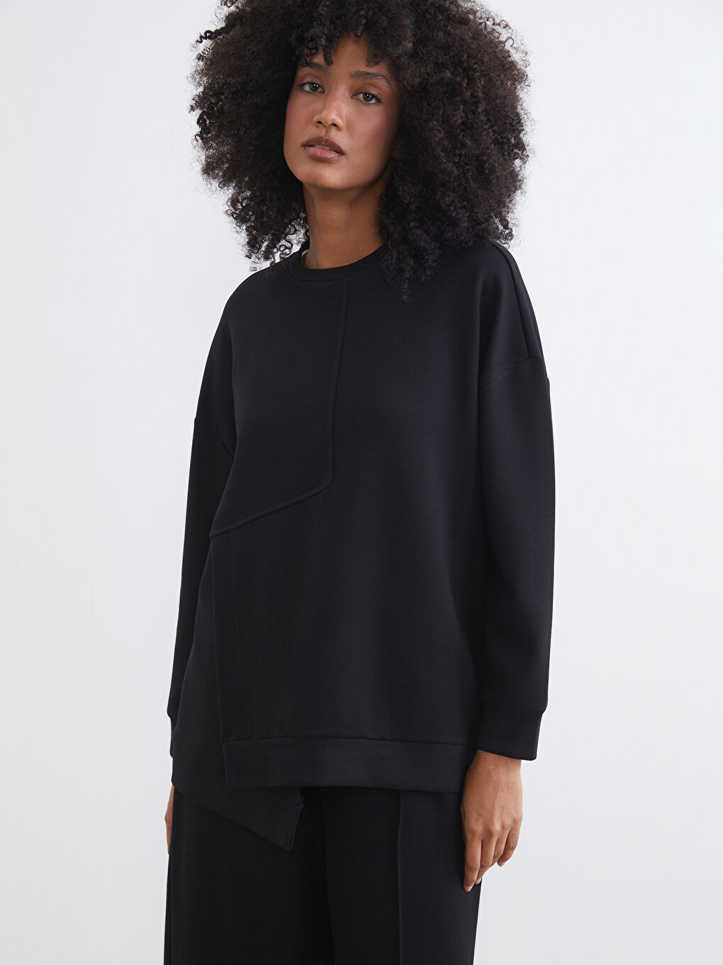 Siyah Bisiklet Yaka Soft Touch Kadın Spor Sweatshirt