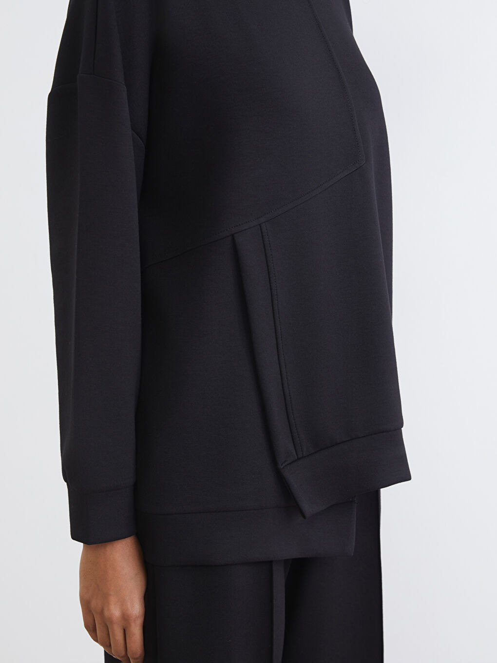 Siyah Bisiklet Yaka Soft Touch Kadın Spor Sweatshirt-2