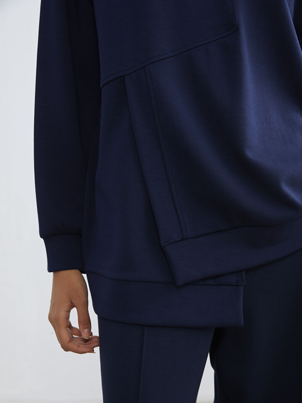 Lacivert Bisiklet Yaka Soft Touch Kadın Spor Sweatshirt-2