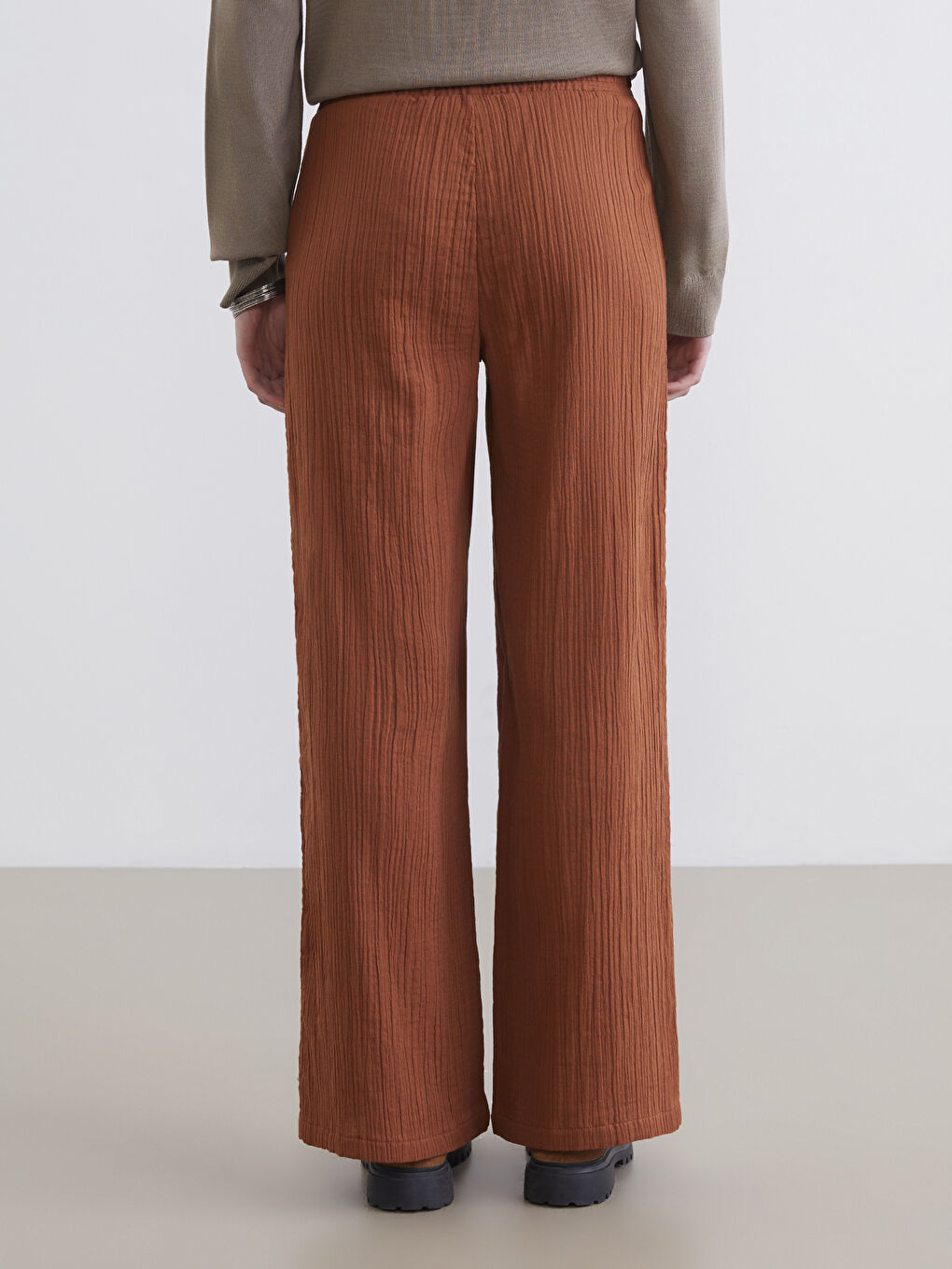 سروال نساء موسلين مزخرف بخصر مطاطي-3