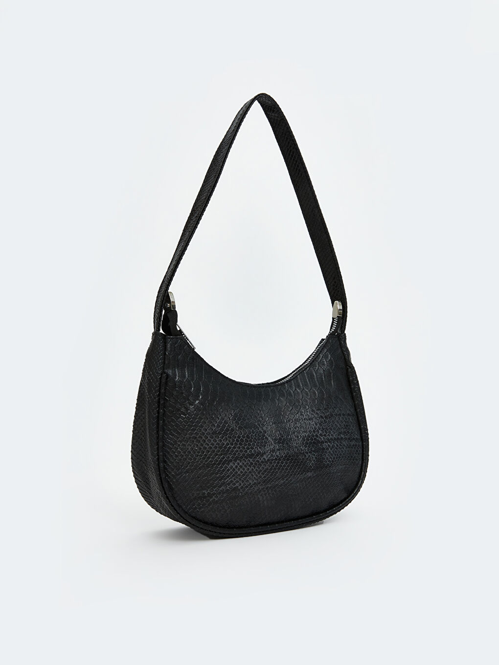 Siyah Deri Görünümlü Kadın Kol Çantası-1