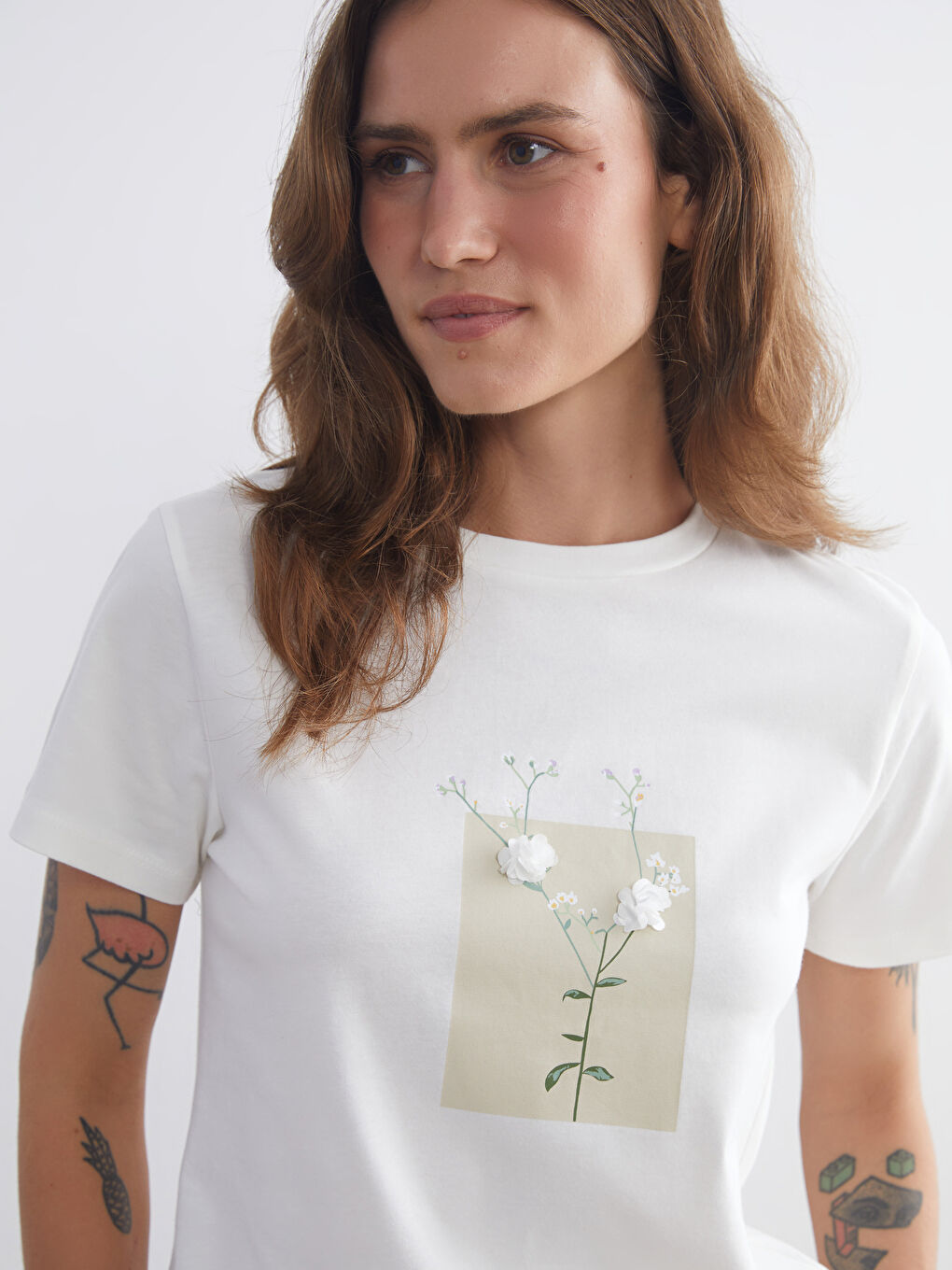 LCWAIKIKI Classic Crew Neck Floral Women's T-Shirt -W5JL31Z8-R9J