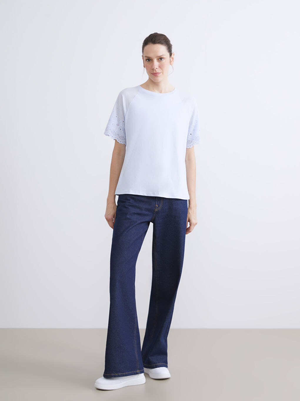 Mavi Bisiklet Yaka Ajurlu Bluz-1