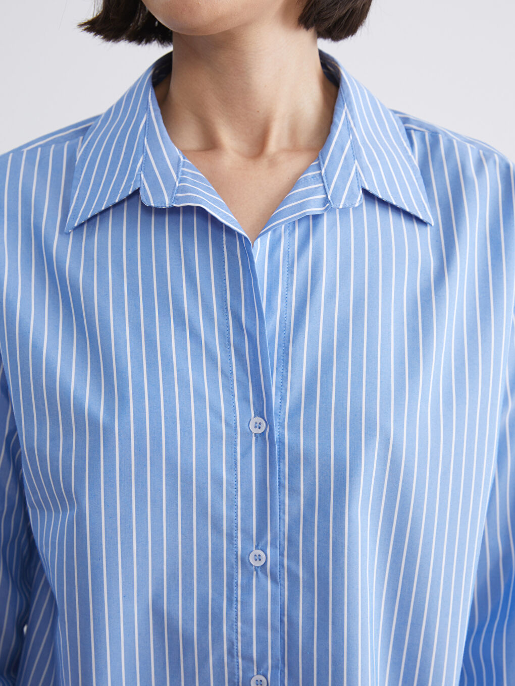 Mavi Çizgili Oversize Poplin Kadın Gömlek-3