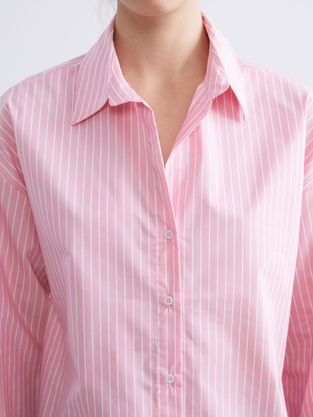 Pembe Çizgili Oversize Poplin Kadın Gömlek-2