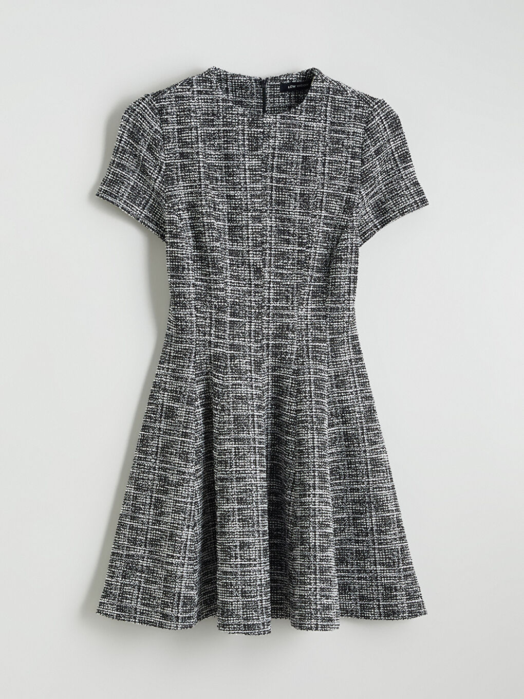 Frau SCHWARZ Kleid-4