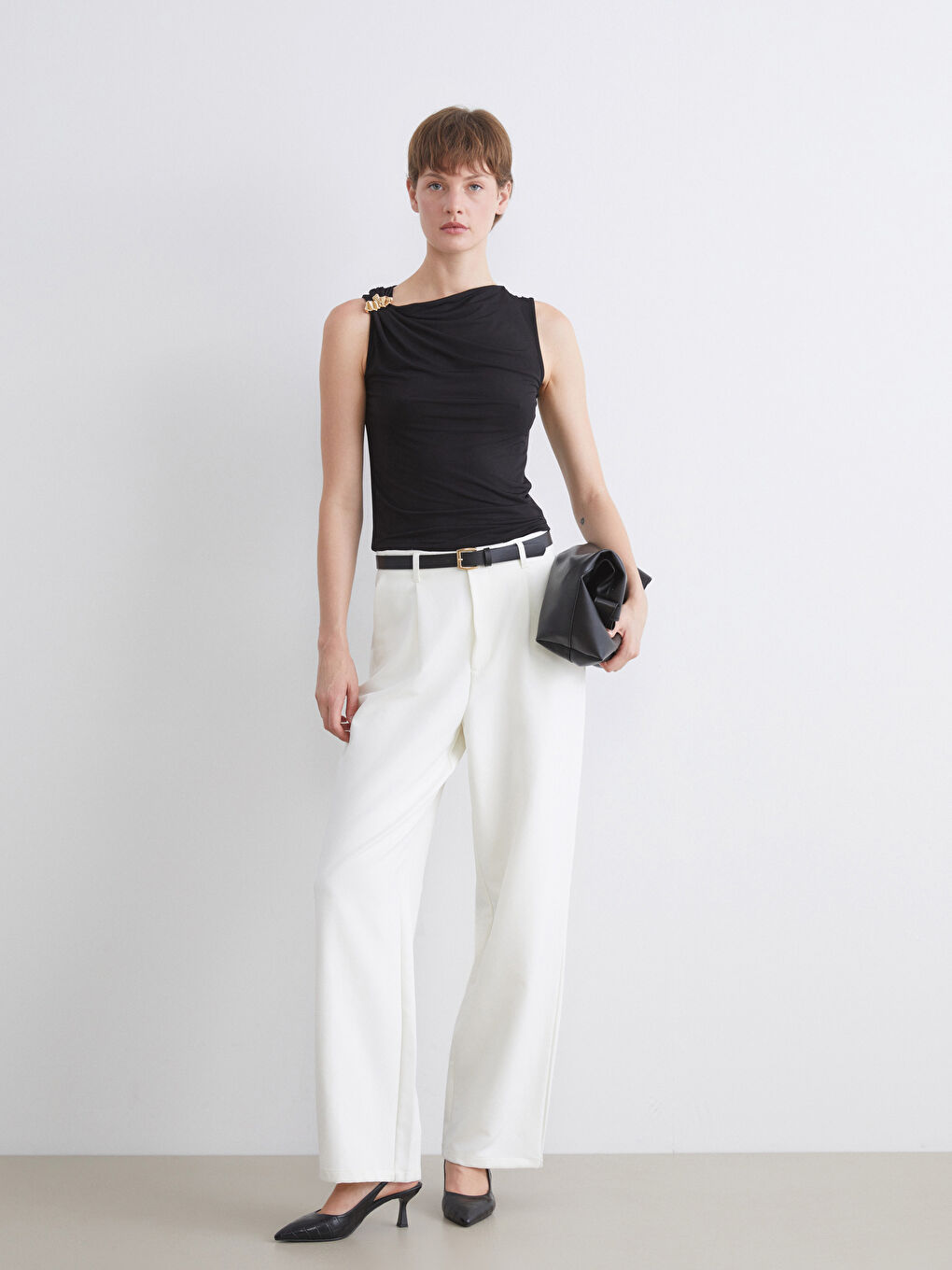 LCWAIKIKI Classic Slash Neck Ruched Blouse -W5JL89Z8-CVL