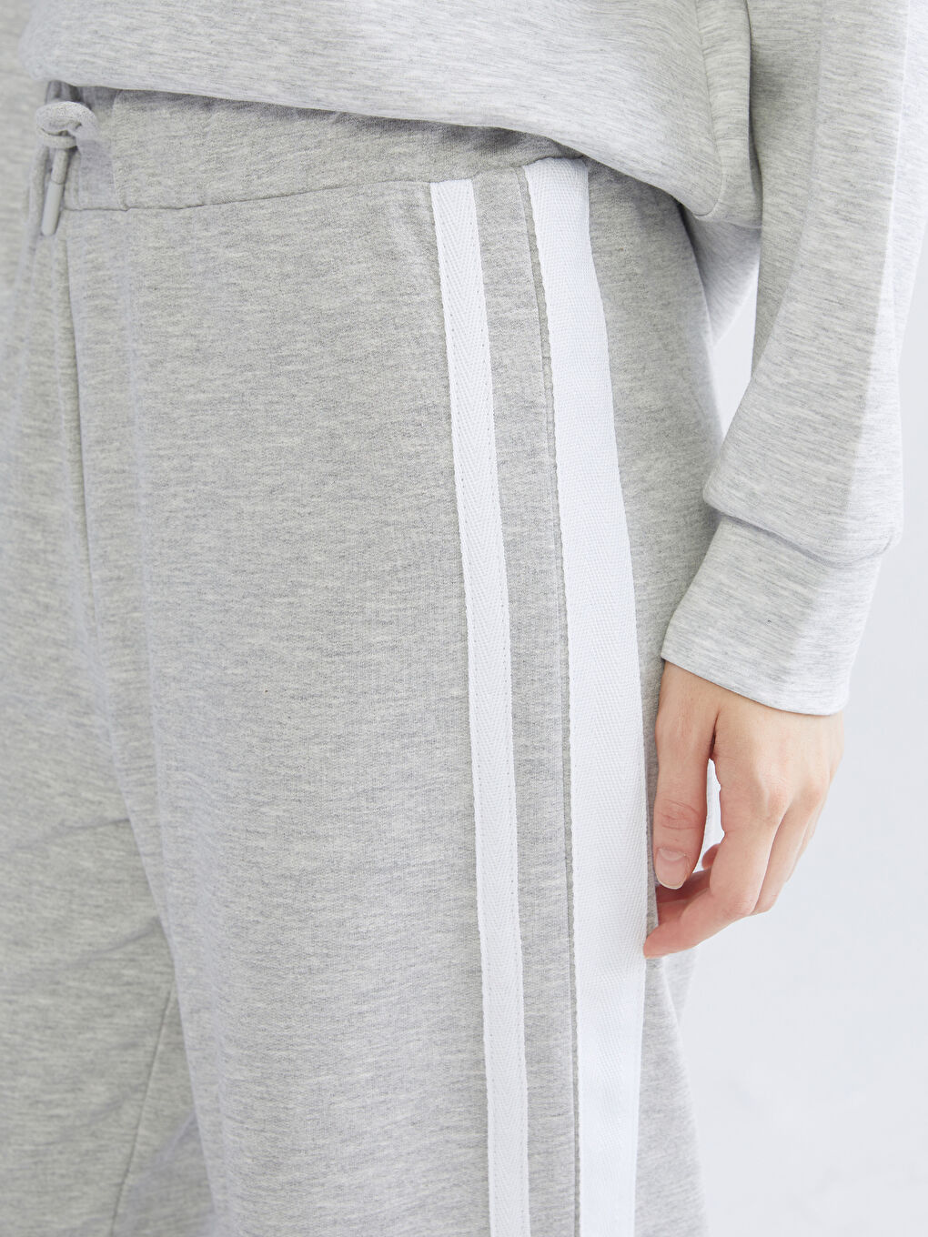 Gri Beli Lastikli Kadın Eşofman Altı-2