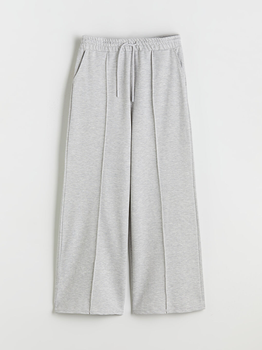 Gri Beli Lastikli Geniş Paça Kadın Eşofman Altı-4