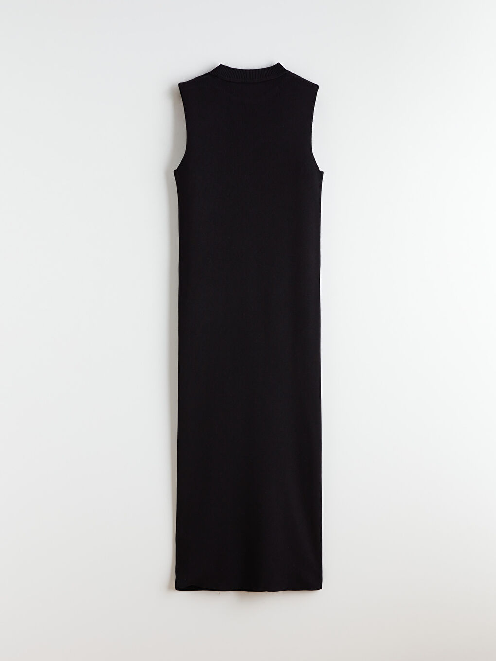 Siyah Dik Yaka Taşlı Elbise-5