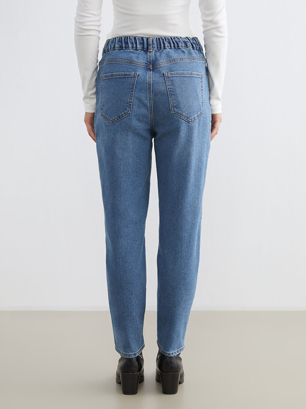 İndigo Mom Fit Kadın Jean Pantolon-3