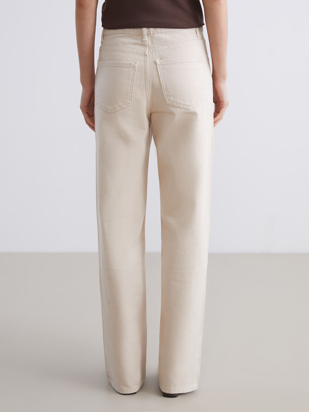 Ekru Straight Fit Kadın Jean Pantolon-3