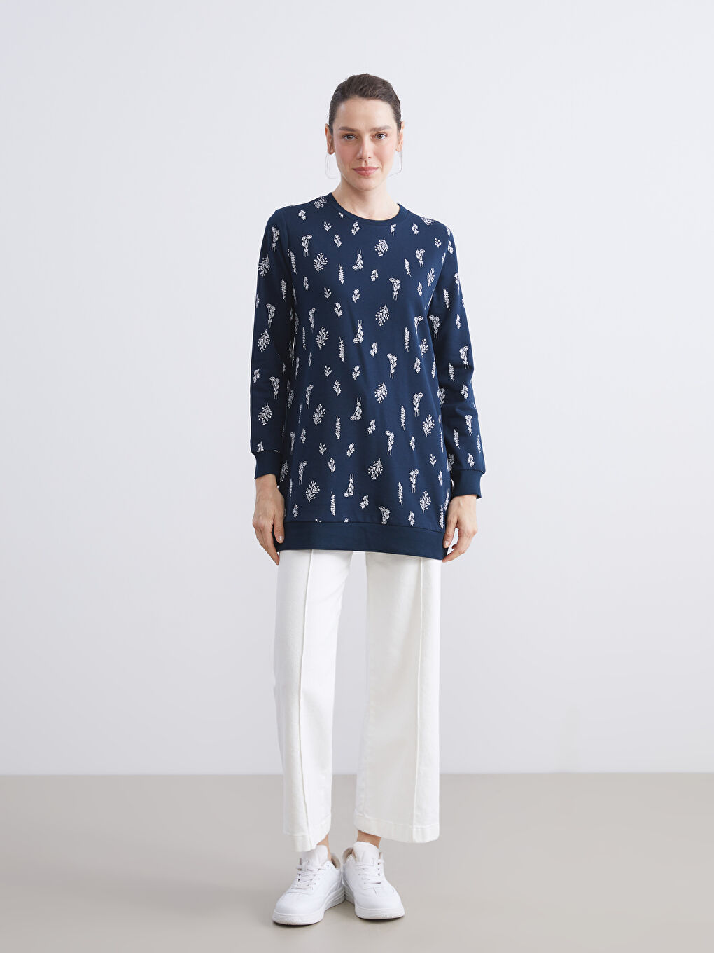 Crew Neck Floral Women's Sweatshirt Tunic-1