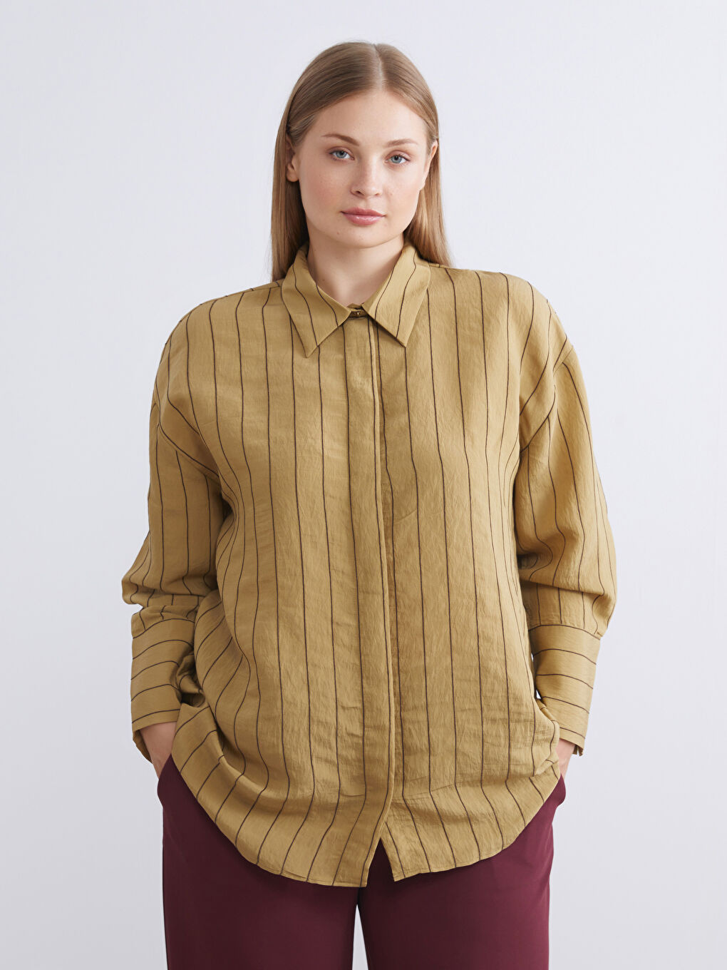 تونیکی قەمیسی ژنان، هێڵدار و تێکەڵ بە مۆداڵ-1