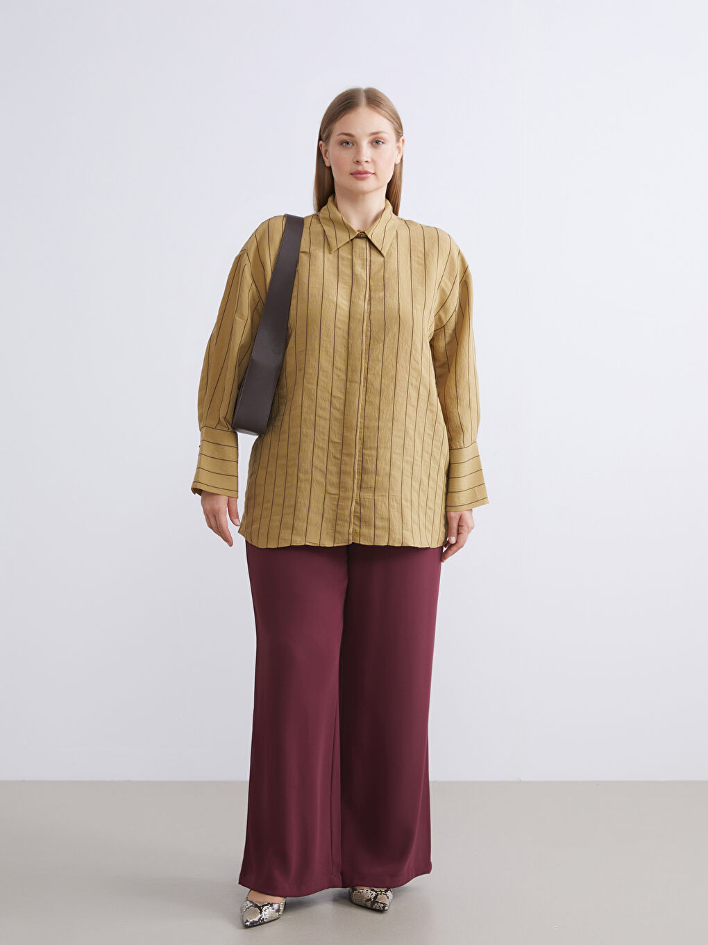 تونیکی قەمیسی ژنان، هێڵدار و تێکەڵ بە مۆداڵ-6