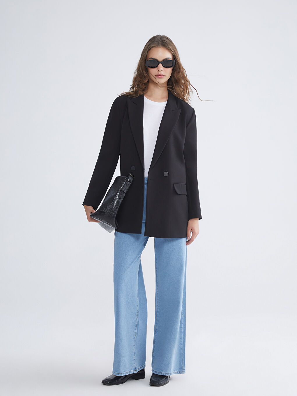 Siyah Düğme Detaylı Kadın Blazer Ceket-1