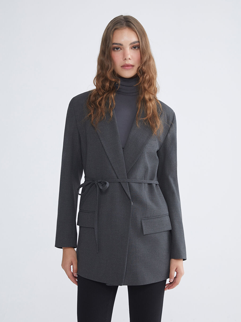 Antrasit Beli Kuşaklı Kadın Blazer Ceket