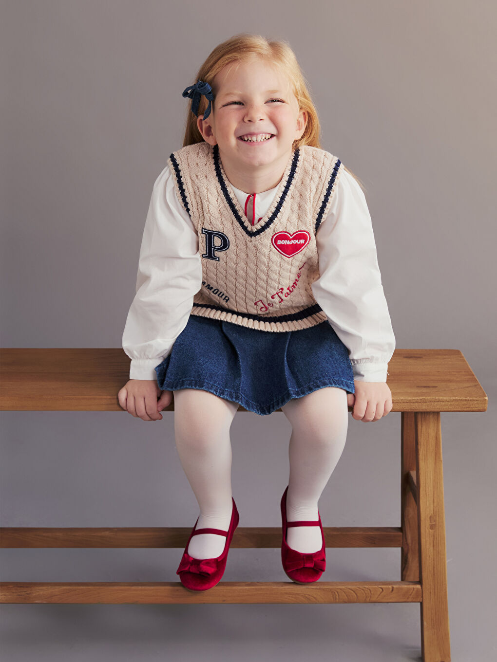 Bej V Yaka Desenli Kız Çocuk Triko Süveter-1