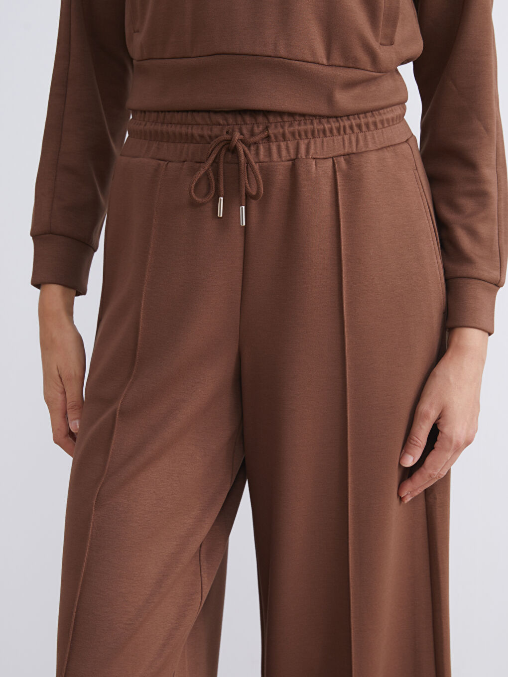 Women's Sweatpants with Elastic Waist-2