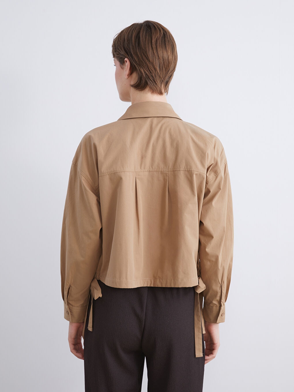 Bej Oversize Poplin Kadın Gömlek-4