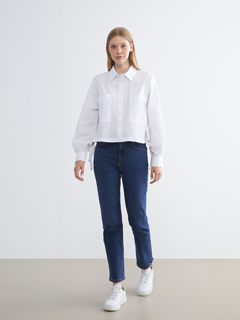 Beyaz Oversize Poplin Kadın Gömlek-2