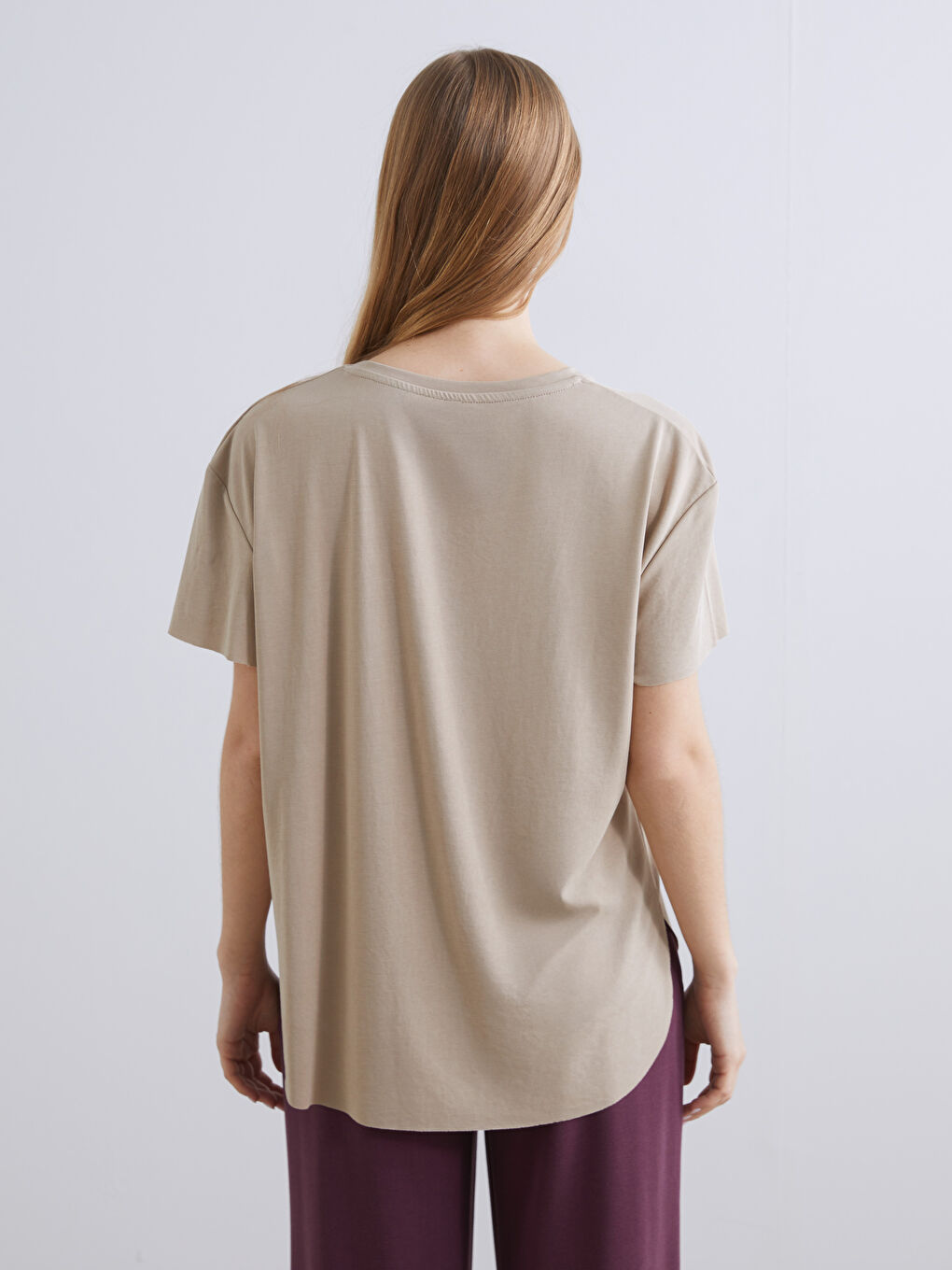 Bej Bisiklet Yaka Modal Karışımlı Kadın Spor Tişört-3