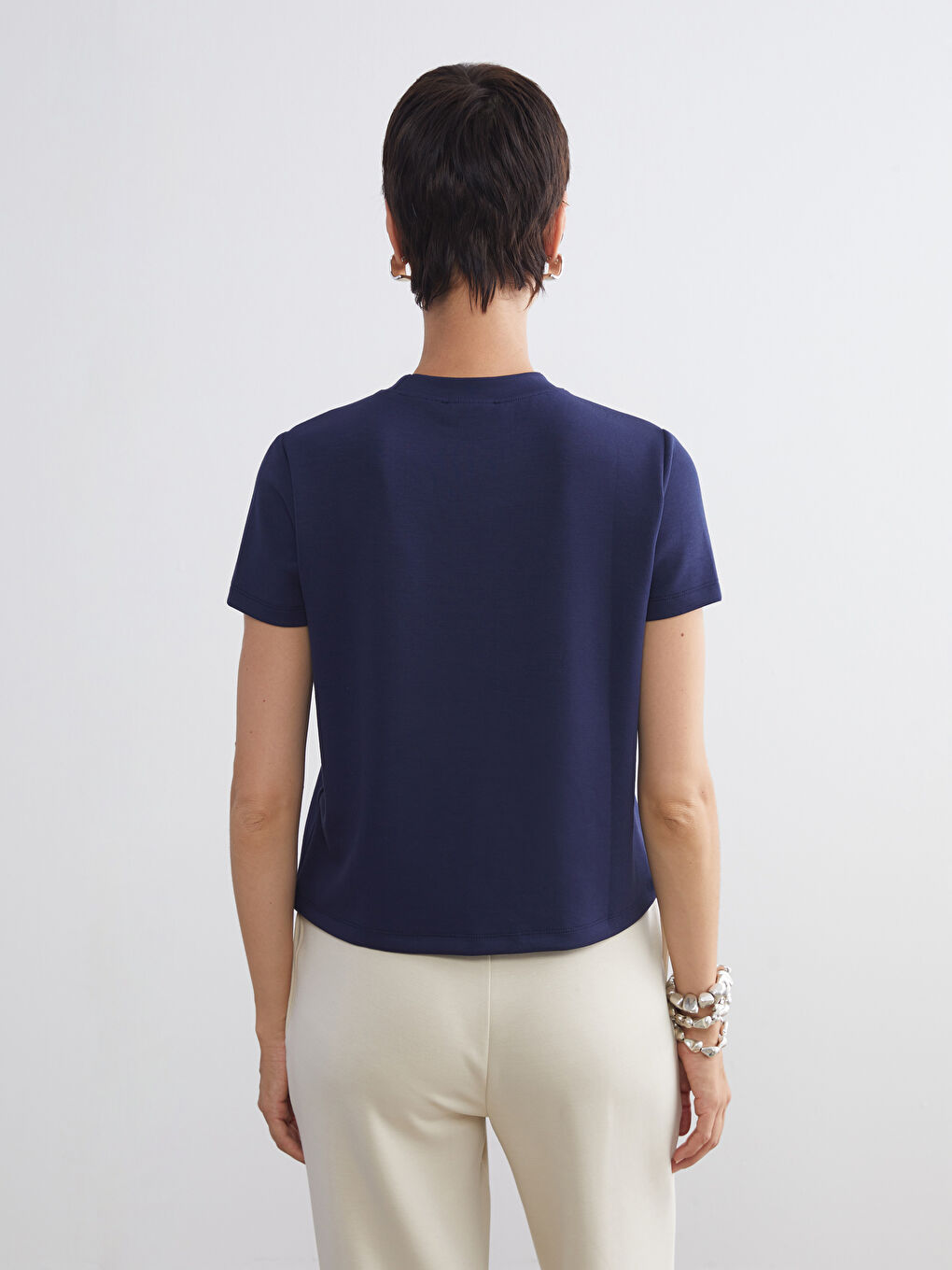 Lacivert Bisiklet Yaka Kadın Tişört-2