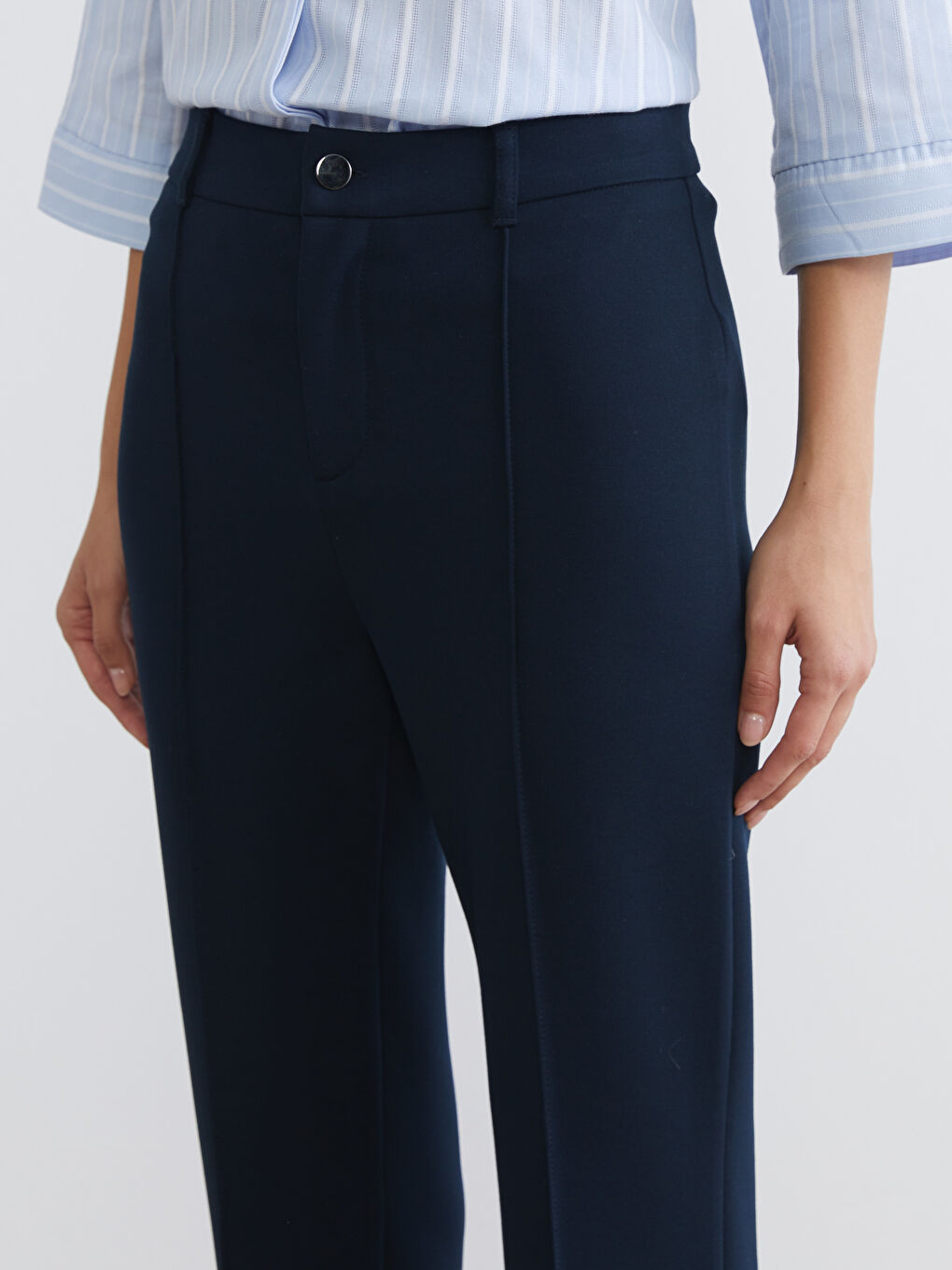 Lacivert Dar Fit İspanyol Paça Kadın Pantolon-2