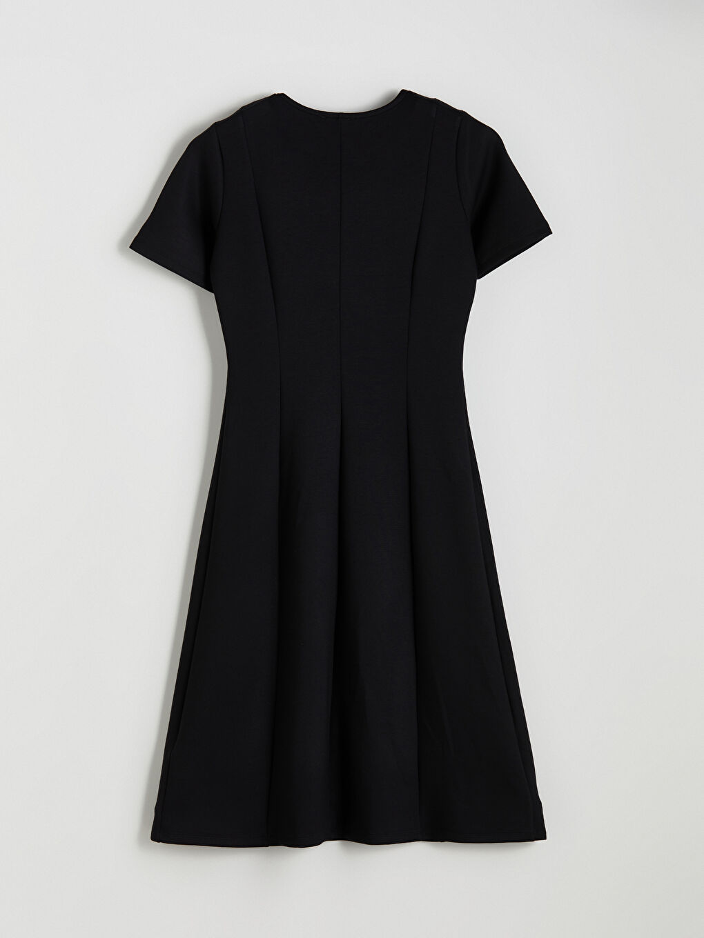 LCWAIKIKI Classic Crew Neck Fitted Waist Dress -W5JN89Z8-CVL