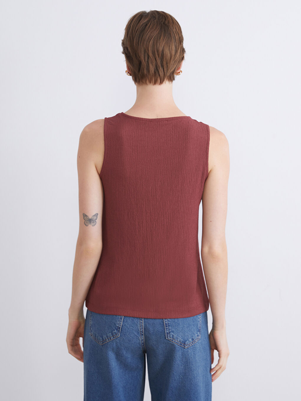 LCWAIKIKI Classic Crew Neck Textured Blouse -W5JO23Z8-H8U