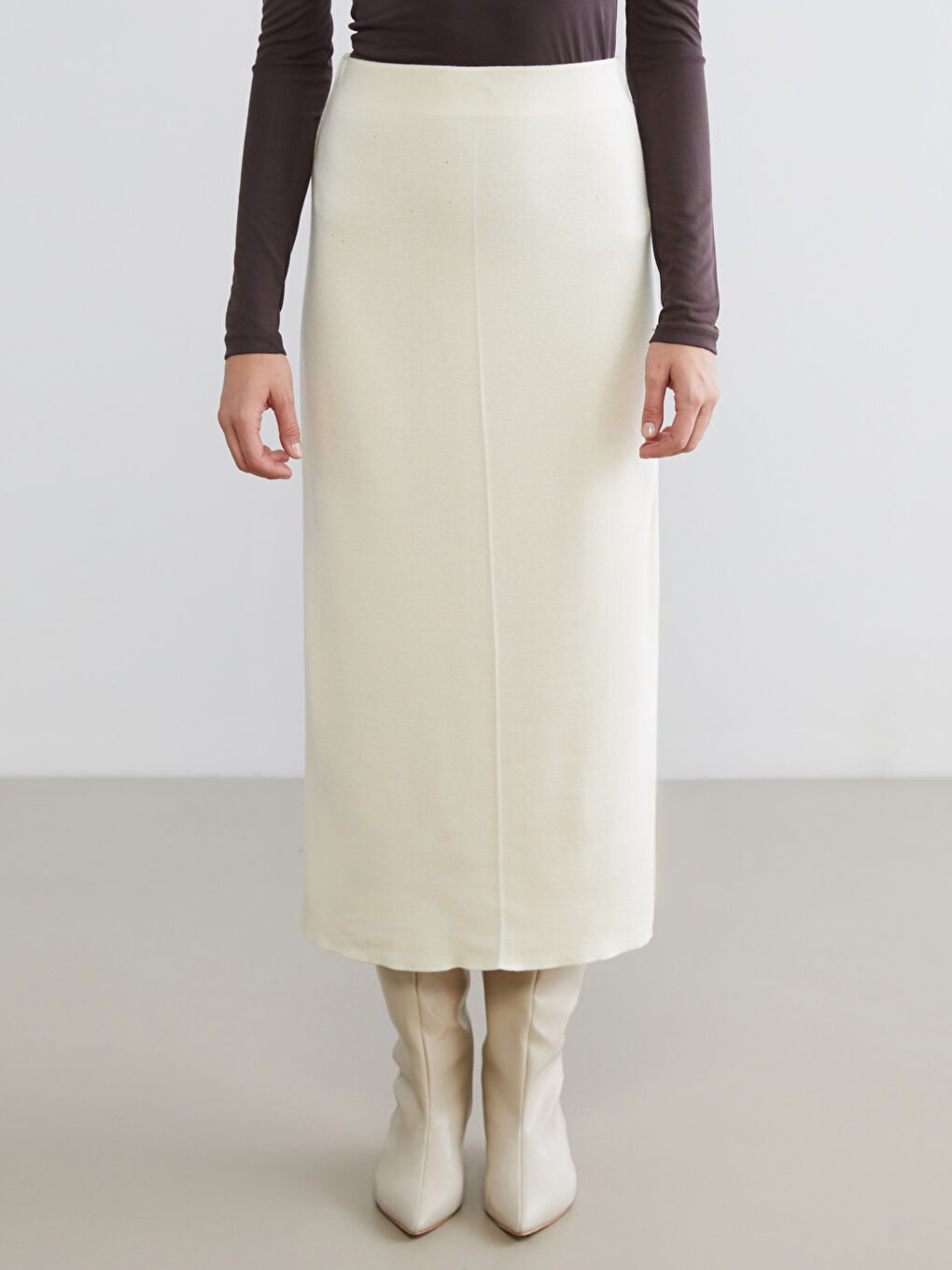 Ekru Beli Lastikli Triko Etek-1