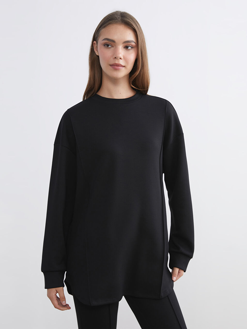 Siyah Bisiklet Yaka Kadın Sweatshirt Tunik