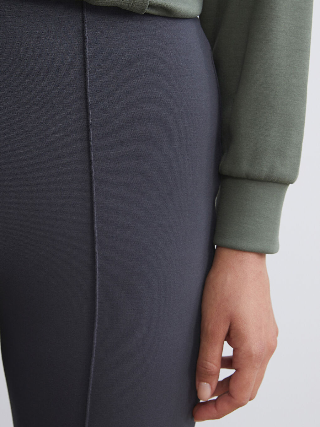 LCW Modest Women's Sweatpants with Elastic Waist -W5JO33Z8-R4Q