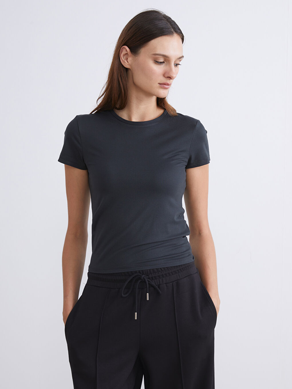 Siyah Bisiklet Yaka Soft Touch Kadın Spor Tişört