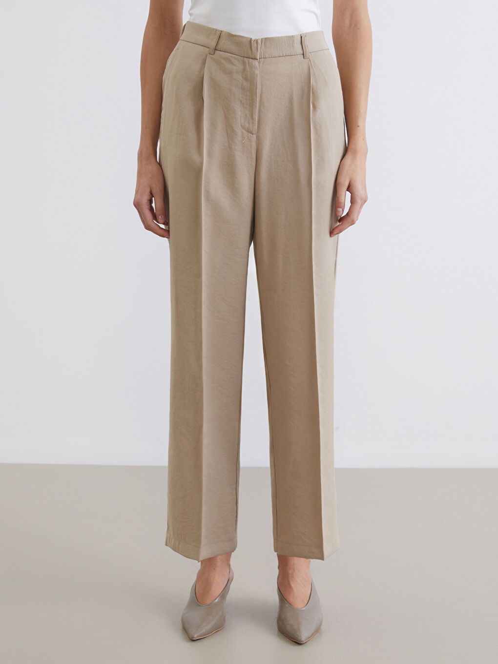Bej Beli Lastikli Kadın Pantolon-2