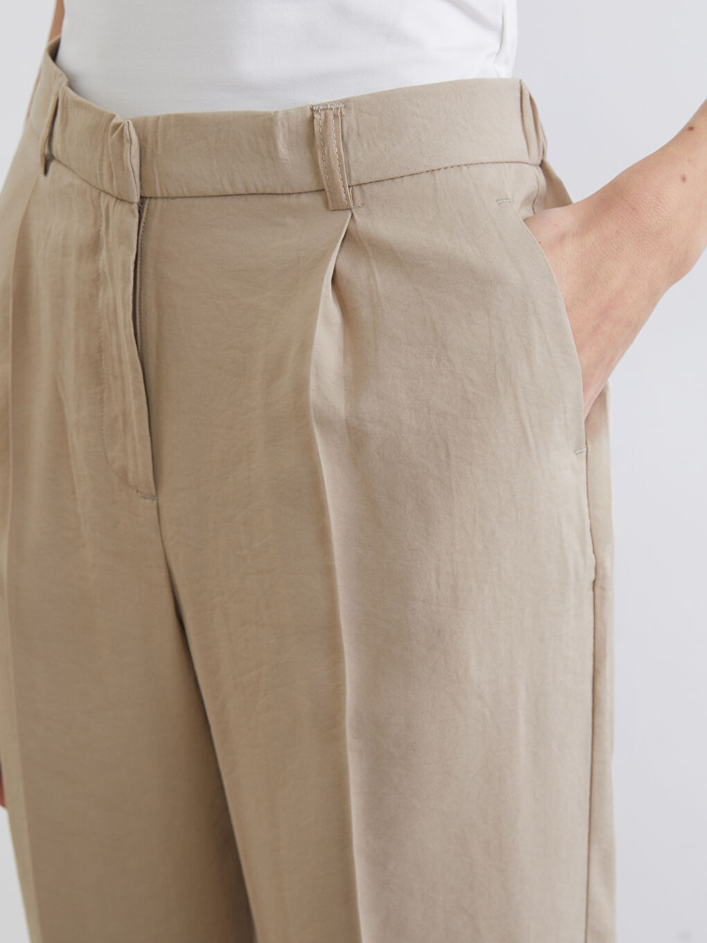 Bej Beli Lastikli Kadın Pantolon-3