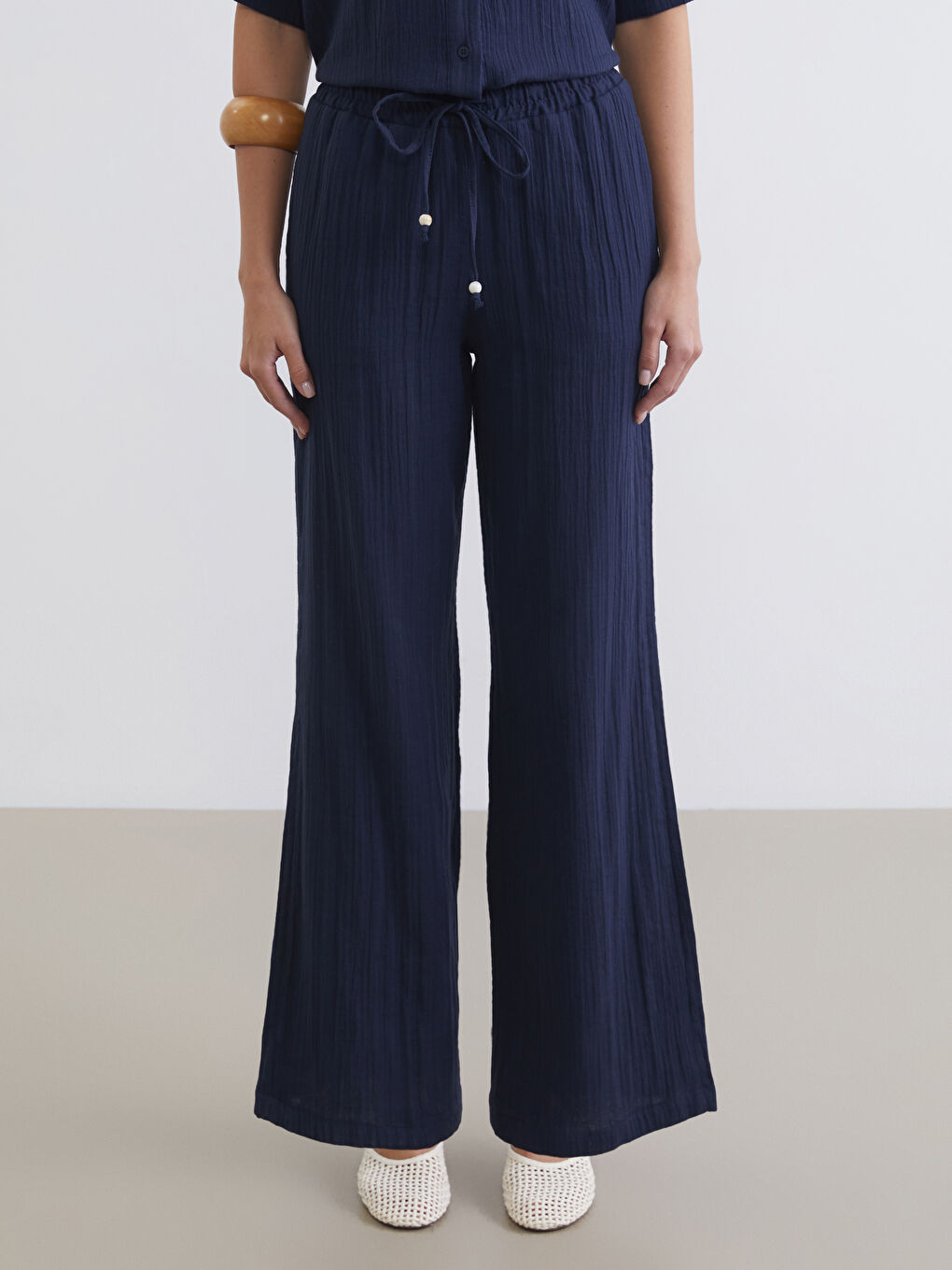 Beli Lastikli Dokulu Müslin Kadın Pantolon-3