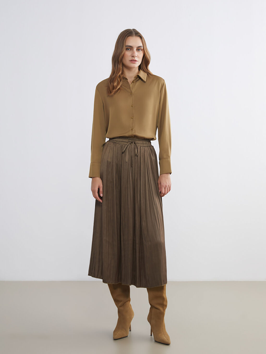 Elasticated Waist Satin Women's Pleated Skirt-1