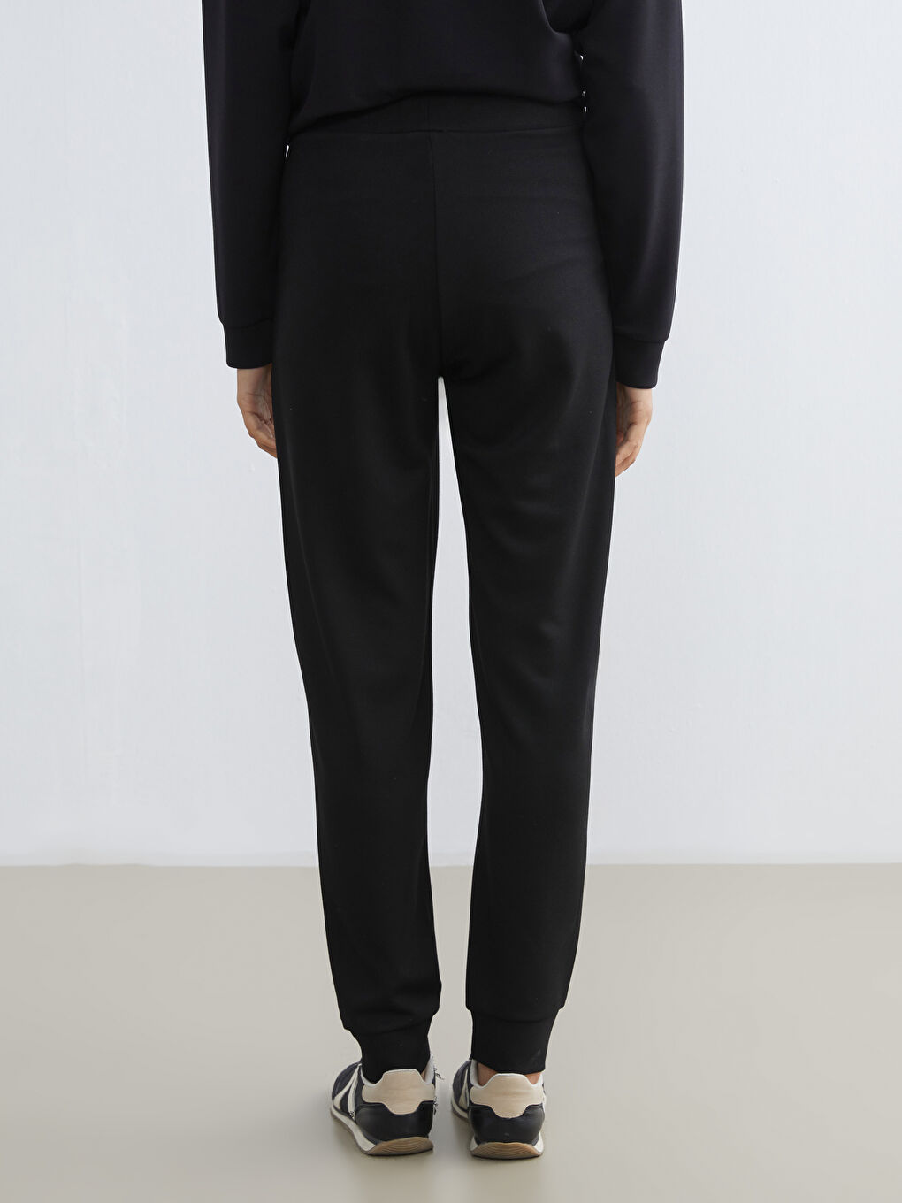 Siyah Soft Touch Kadın Jogger Eşofman Altı-3