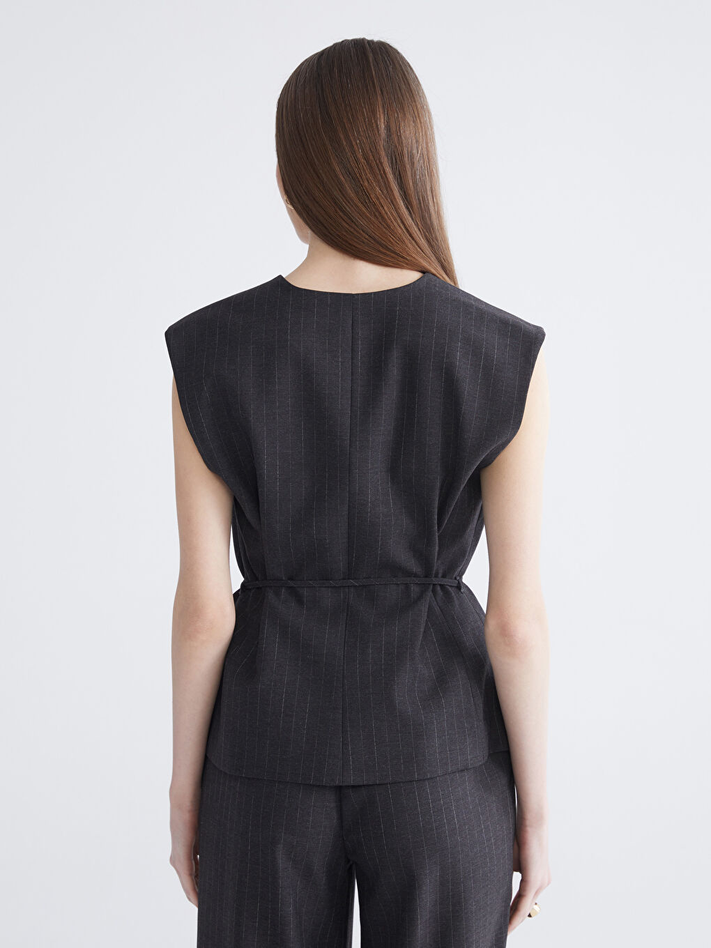 Gri V Yaka Çizgili Kadın Klasik Yelek-6