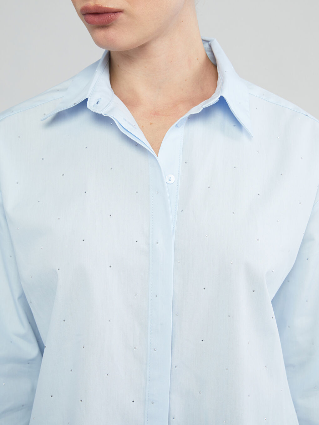 Mavi Loose Fit Taşlı Kadın Gömlek-2