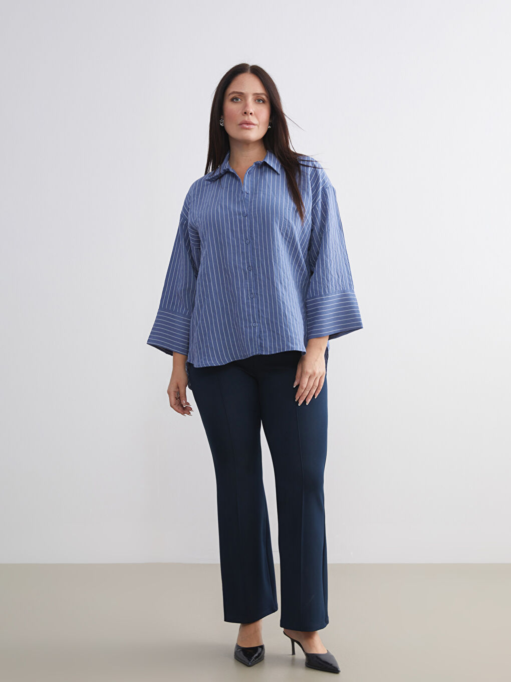 İndigo Çizgili Oversize Kadın Gömlek-5