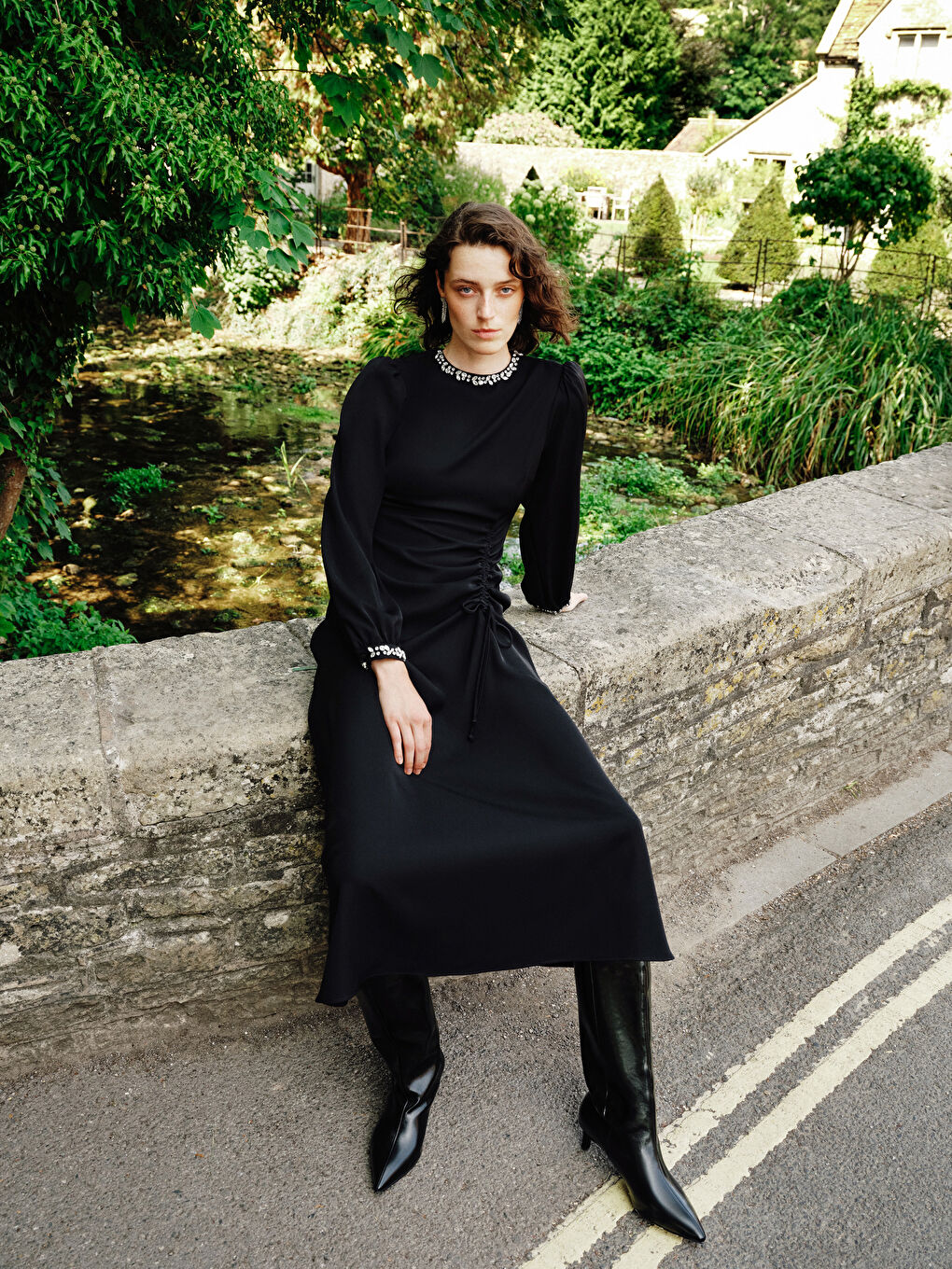 Crew Neck Ruched Crepe Dress-1