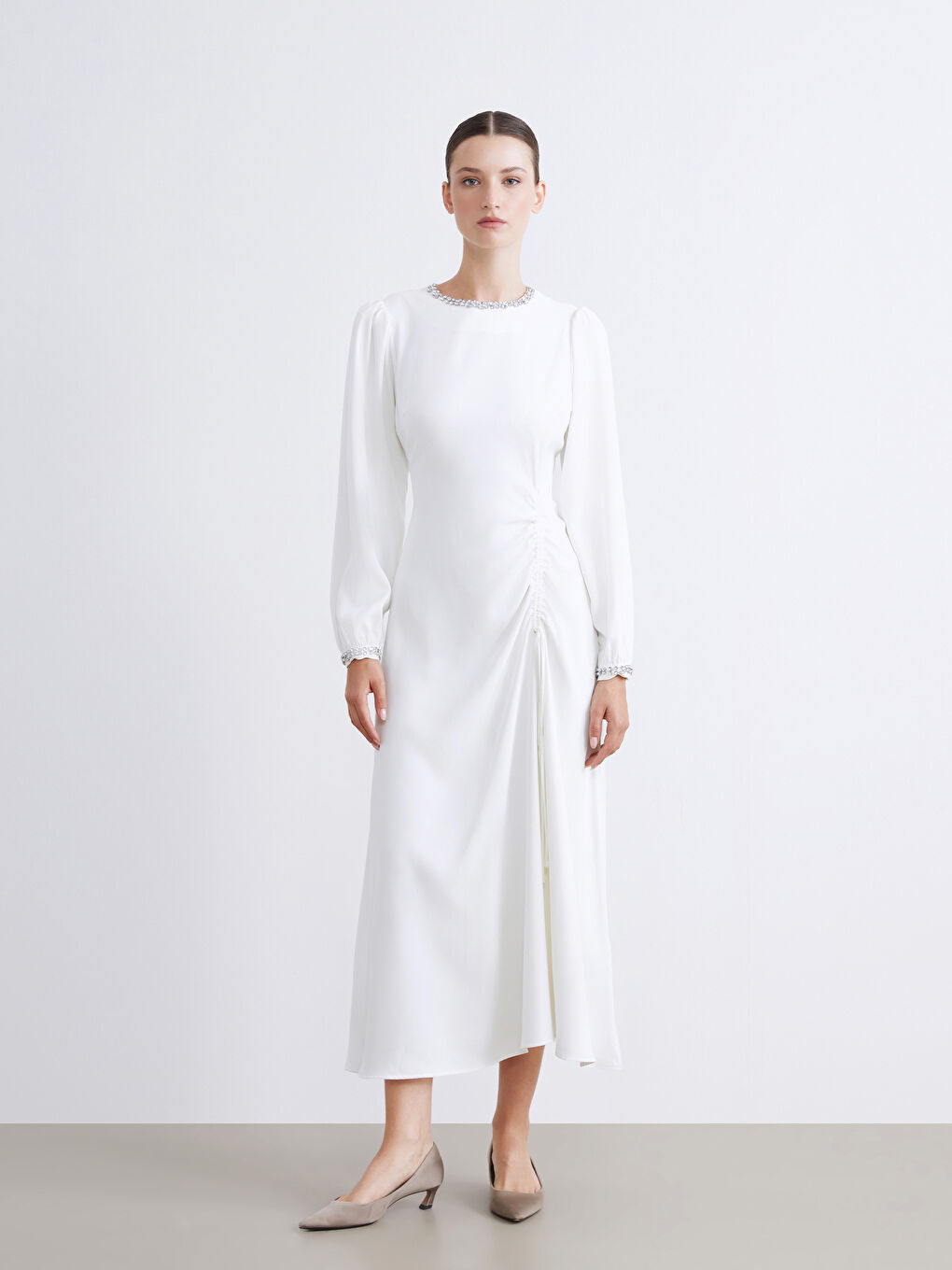 Haljina Midi Od Krep Palačinke Sa Okruglim Izrezom I Naborima-3