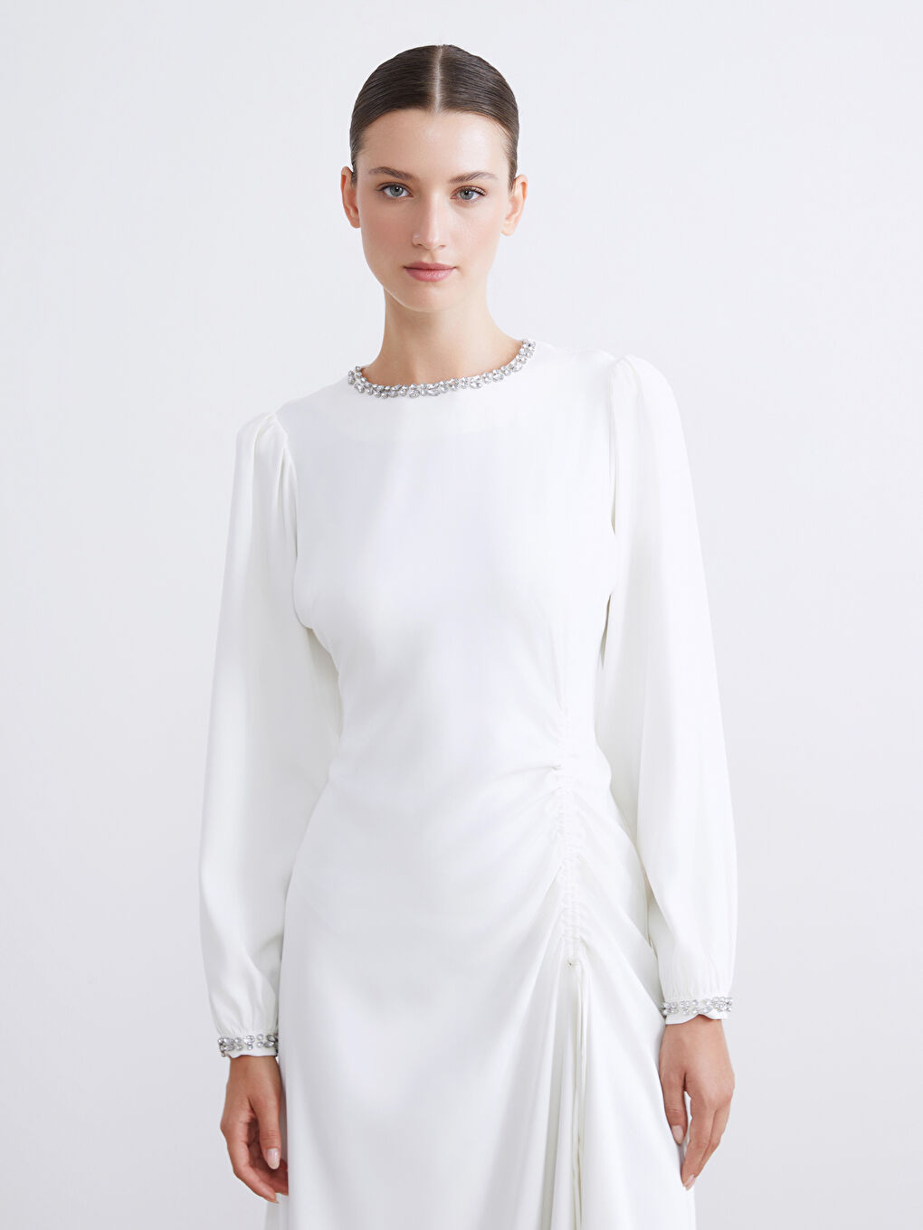 Haljina Midi Od Krep Palačinke Sa Okruglim Izrezom I Naborima-6