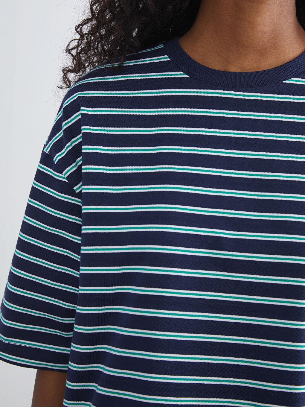 LCW Vision Crew Neck Striped Oversize Women's T-Shirt -W5JP61Z8-K00